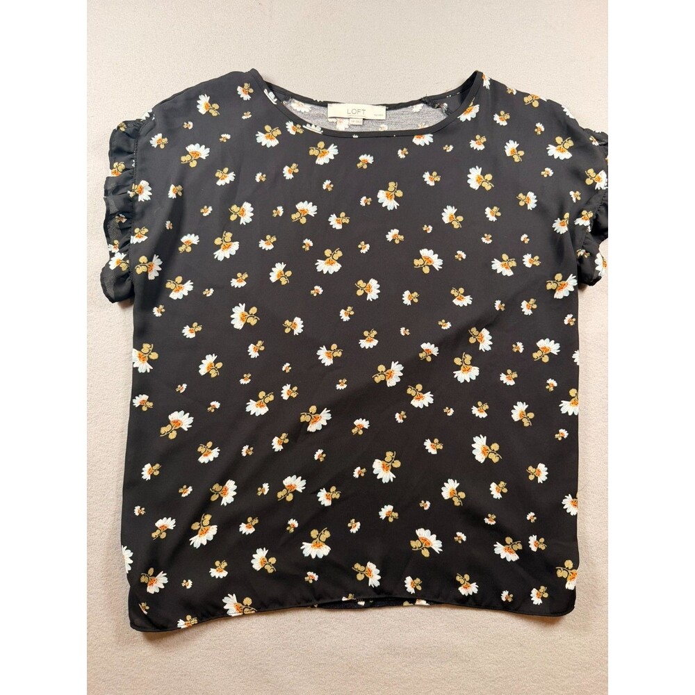 MP Black floral ruffle sleeve LOFT blouse Medium Petite lightweight shirt